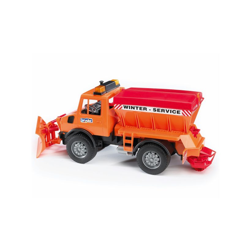 MB-Unimog pour service d'hiver avec lame de chasse-neige